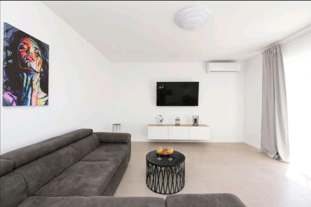 Casa Bianca Apartment Привлака Екстериор снимка
